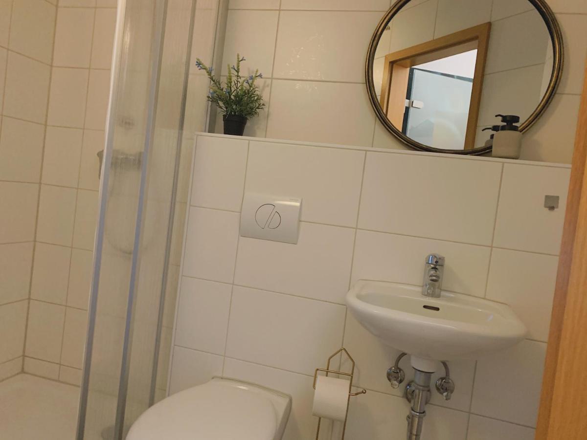 Hotel Weisse Muehle Breitenworbis Bagian luar foto
